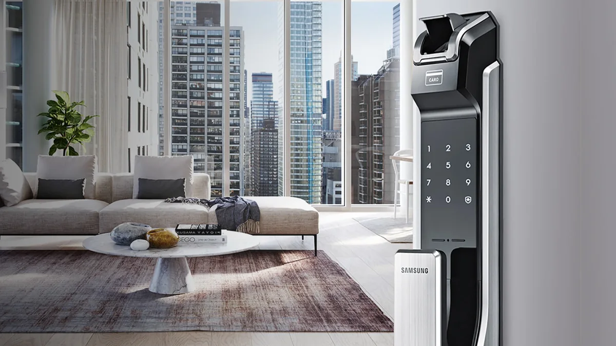 Fechadura eletrônica com biometria e senha para controle de acesso do apartamento
